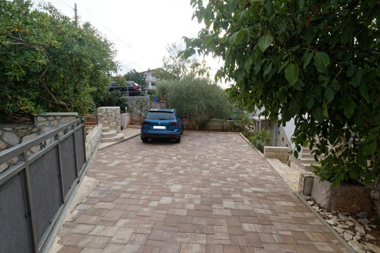 App Marin Διαμέρισμα Šilo Εξωτερικό φωτογραφία
